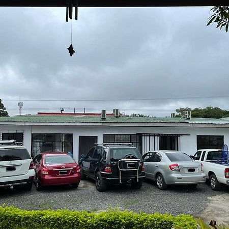 Hotel El Coco Alajuela Kültér fotó