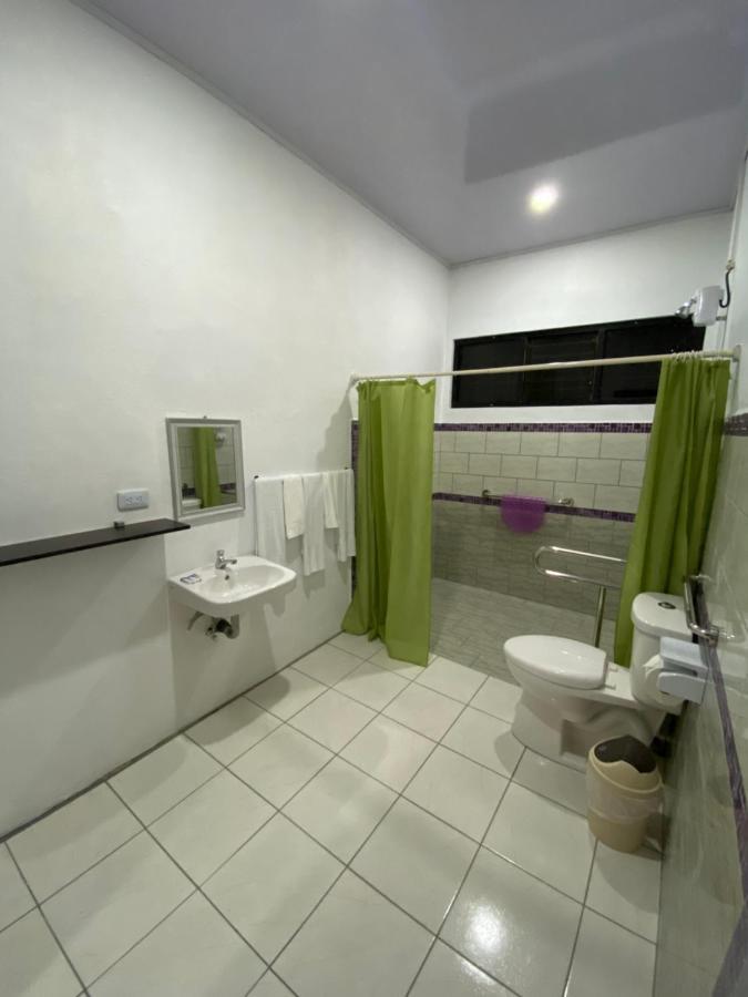 Hotel El Coco Alajuela Kültér fotó